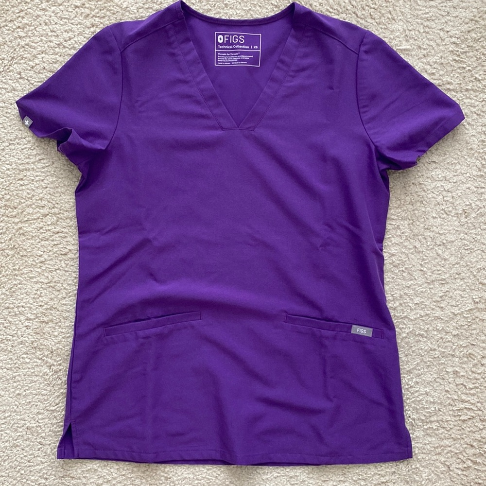 Figs Casma Ultra Violet purple scrub top womens